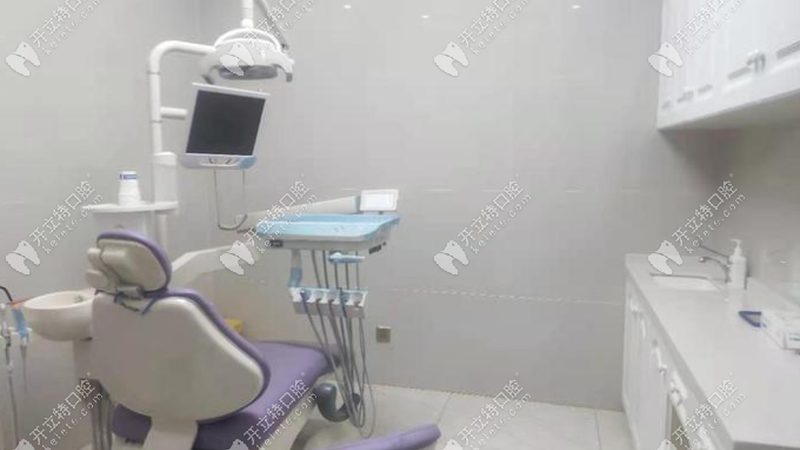 口腔诊所加盟选址：如何把握关键要素？**